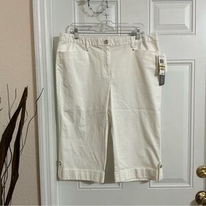 JM Collection Bermuda Shorts Tummy Control Embellished Cuffed Size 14